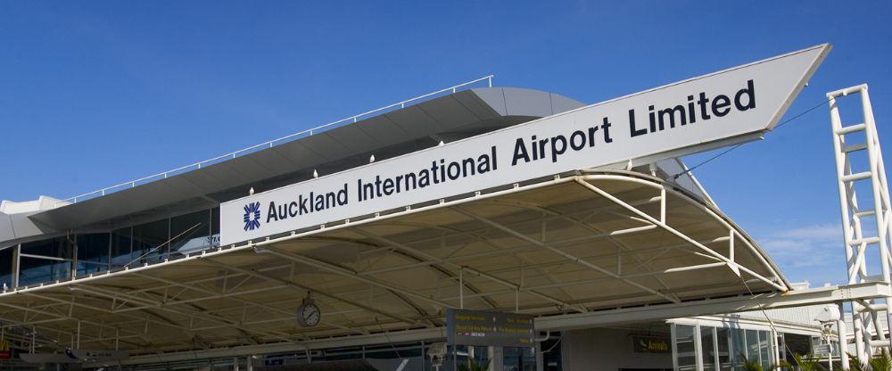 United Airlines AKL Terminal – Auckland Airport